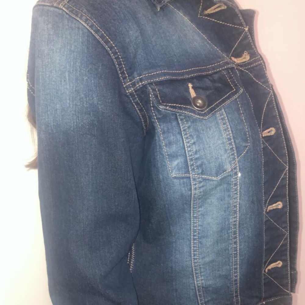 Jean Jacket - Picture 2 of 3